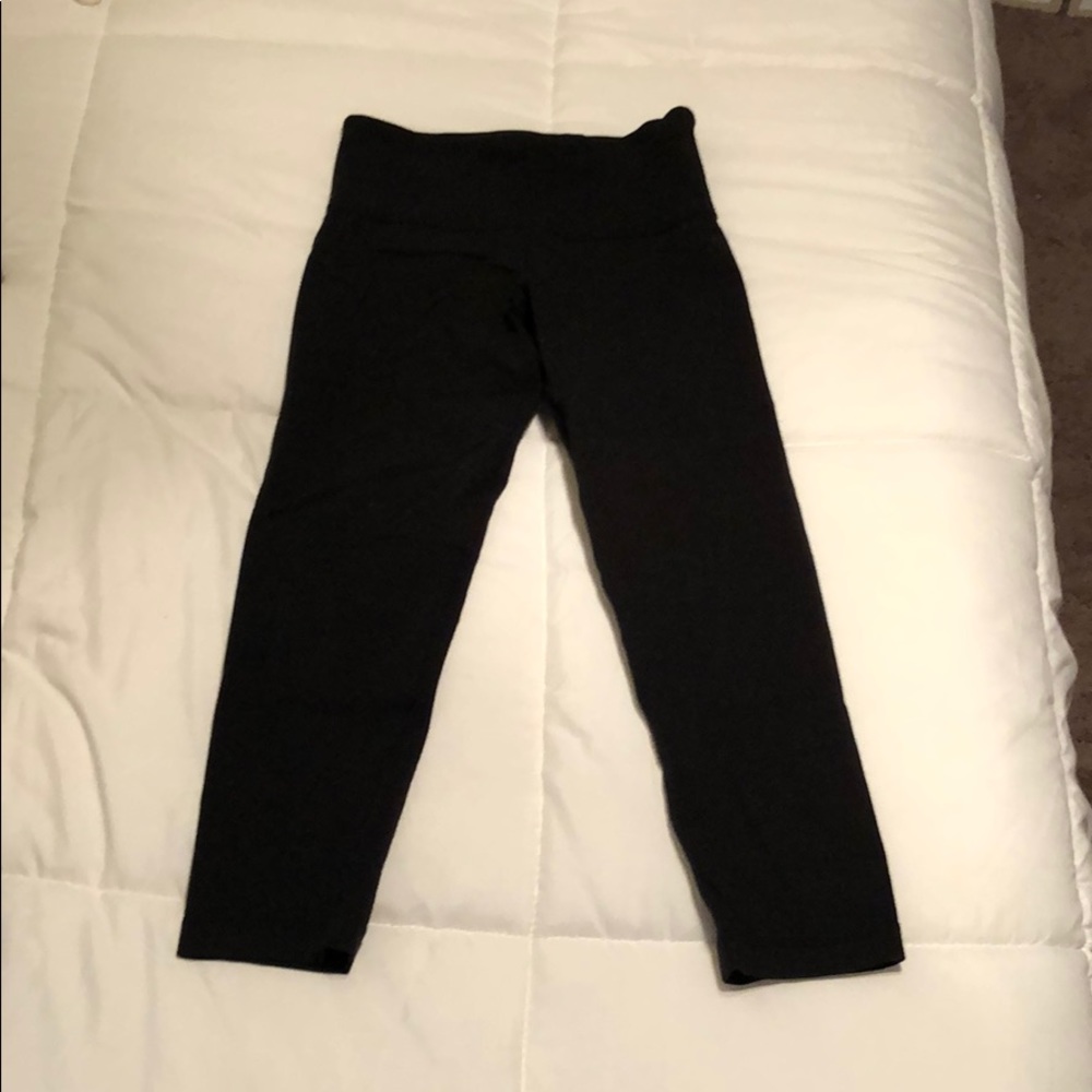 Lululemon cropped leggings